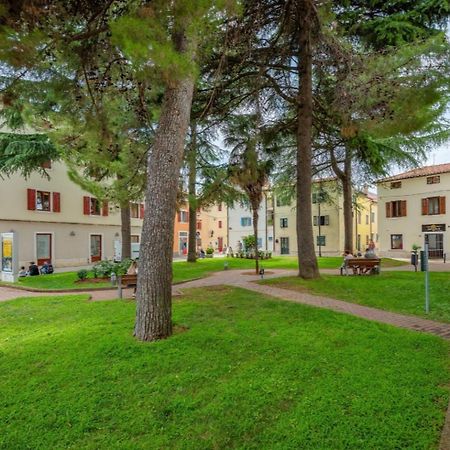 Green Day Novigrad Istria Kültér fotó